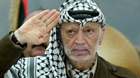 فرنسا تتكتّم على قاتل عرفات