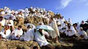 خمسة رؤساء دول يؤدون الحج