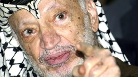 تقرير فرنسي: وفاة عرفات ربما تعود “لأسباب طبيعية”