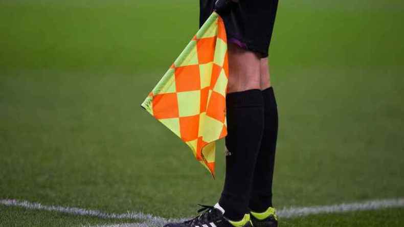 الحكم “إلياس بكواسة” يحوز شارة الفيفا الدولية