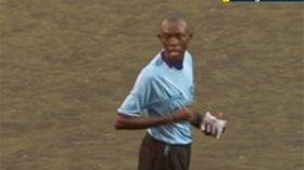 حكم سنغالي يوقف مباراة من أجل “الإفطار”