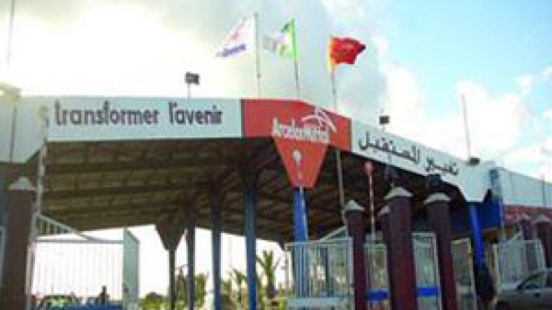 غرباء يقتحمون مركب أرسيلور ميطال بعنابة ويخلون بالنظام العام