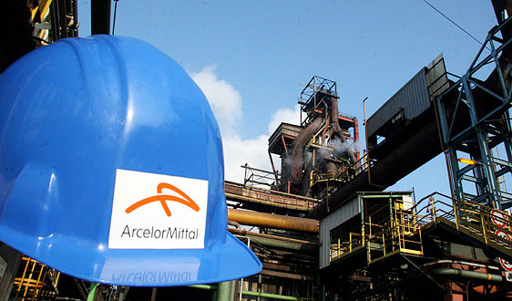 ArcelorMittal decides to increase wages of its workers after a one day strike