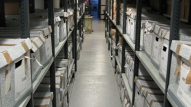 La France restitue à l’Algérie 22 boîtes de documents diplomatiques