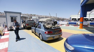 Les procédures douanières effectuées à bord des bateaux en 15 minutes
