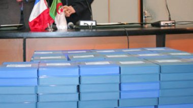 Algeria can get revolution archives from France