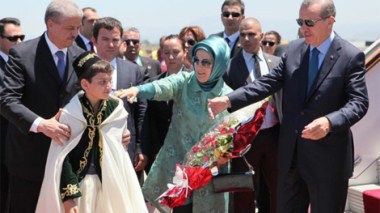 La visite d’Erdogan en Algérie dévoile les «conflits» dans la pyramide du pouvoir