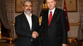 أردوغان يلتقي خالد مشعل في إسطنبول