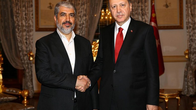 أردوغان يلتقي خالد مشعل في إسطنبول