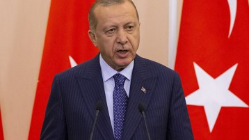 أردوغان والجري على الحبال