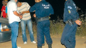 توقيف شقيقين سرقا مليارا و400 مليون من سيارة مدير شركة أجنبية