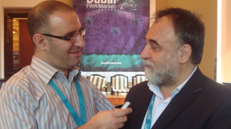 عرفان رشيد للشروق: لوكان مخرج خارجون عن القانون فرنسيا لما أثيرت حوله كل هذه الضجة