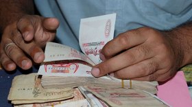 منتخبون وإداريون يتورطون في تبديد المال العام بتيسمسيلت