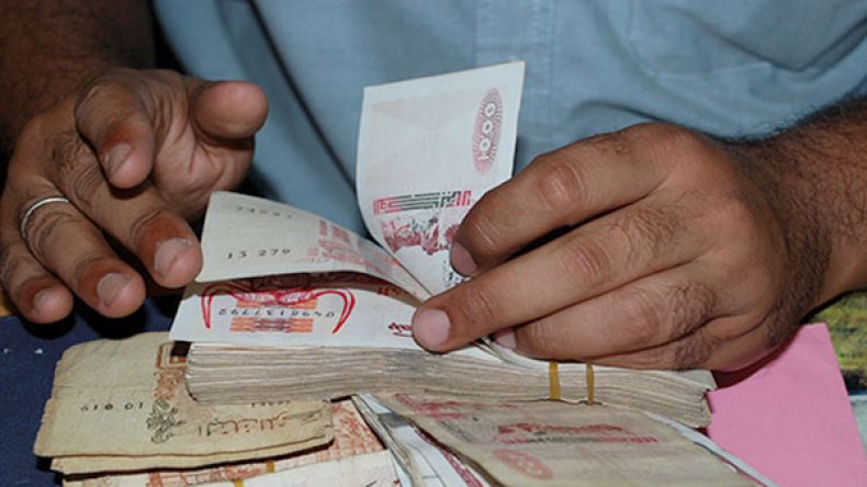 منتخبون وإداريون يتورطون في تبديد المال العام بتيسمسيلت
