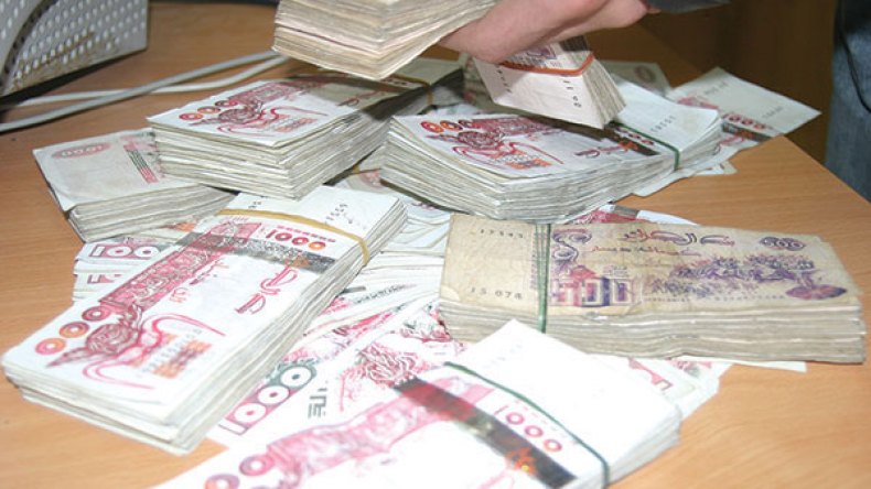 يسلبونه 1,4 مليار بعد  تزوير ملكية عقار لإمرأة متوفاة بتيارت