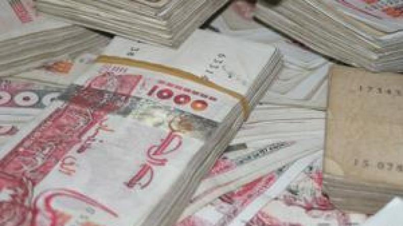 ملايين مزورة متداولة بالأسواق في رمضان