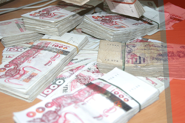 Dinar collapses and records its lowest level since Algeria’s independence!