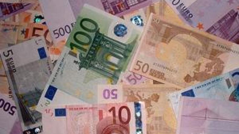 انتعاش غير مسبوق لعملة الأورو في السوق السوداء