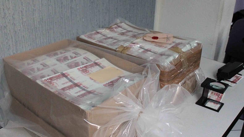 البحث عن “تأميم” 3700 مليار من السوق السوداء تنفرّ أصحاب “الشكارة”