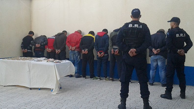 تفكيك عصابة إجرامية وحجز 10 آلاف قرص مهلوس