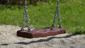 أرجوحة “تشنق” تلميذا في مشهد مأساوي بسطيف