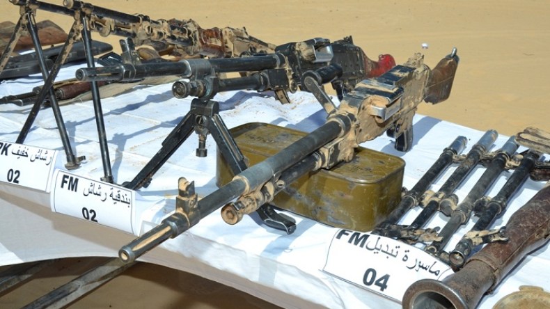 كشف صواريخ أرض-جو وأسلحة على الحدود مع مالي