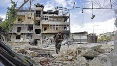 L'armée affirme avoir avancé dans la province de Damas, combats à Alep