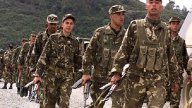 Algérie / La régularisation des dossiers des jeunes appelés ne signifie pas leur dispense du service national.