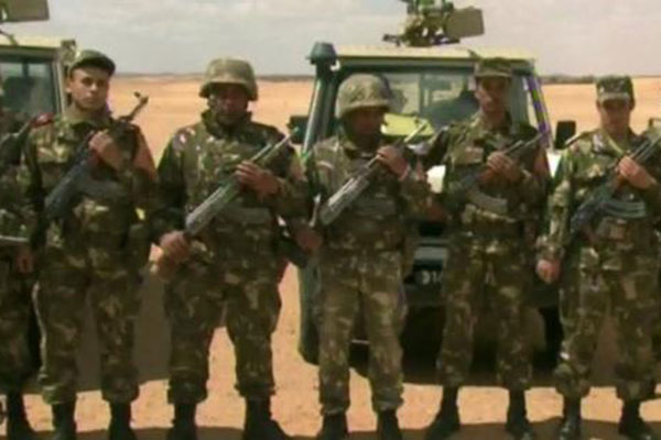 Un terroriste se rend aux autorités militaires d'Adrar