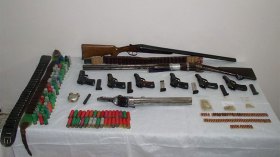 حبس شخص حوّل منزله إلى ورشة لصناعة الأسلحة بالونزة في تبسة