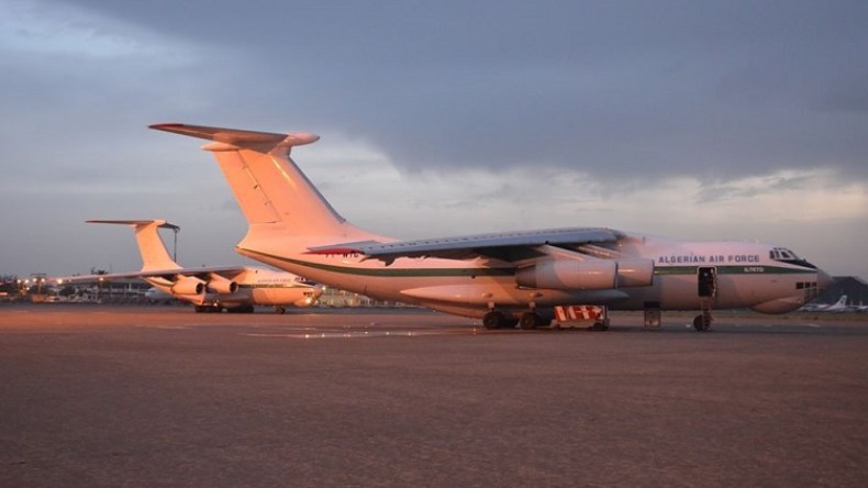 هذه كواليس نقل القوات الجوية للمعدات الطبية من الصين