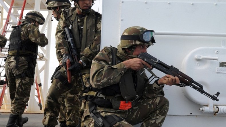 كشف ورشتين لإعداد الأسلحة بتبسة ومعسكر