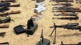 تونسيون يمنعون باخرة محملة بالأسلحة من الرسو بميناء جرجيس