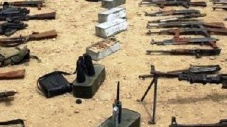 تونسيون يمنعون باخرة محملة بالأسلحة من الرسو بميناء جرجيس
