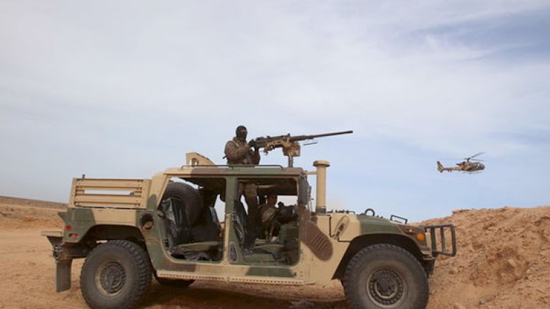 تونس تستلم مساعدات عسكرية أمريكية لتأمين حدودها