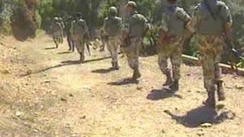 اغتيال 14عسكريا وإصابة 10 آخرين في اعتداء إرهابي بتيزي وزو