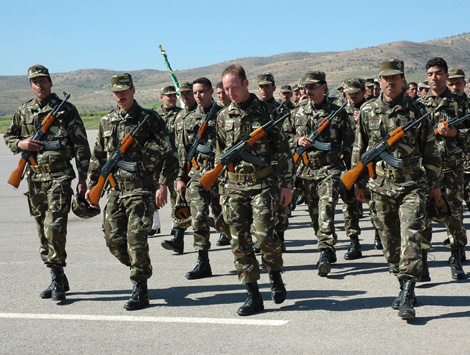 Khenchela: l’ANP encercle 20 terroristes dont des étrangers