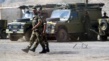Army troops sent to troubled Ghardaia province, firearms found there