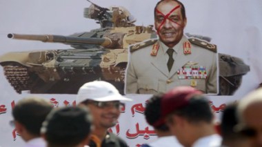 Égypte : manifestation au Caire contre l'armée, accusée de s'accrocher au pouvoir