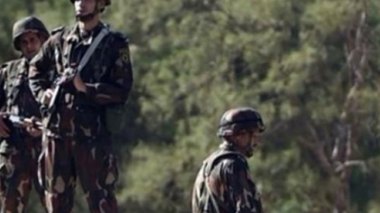 Un terroriste se rend aux autorités militaires à Tamanrasset