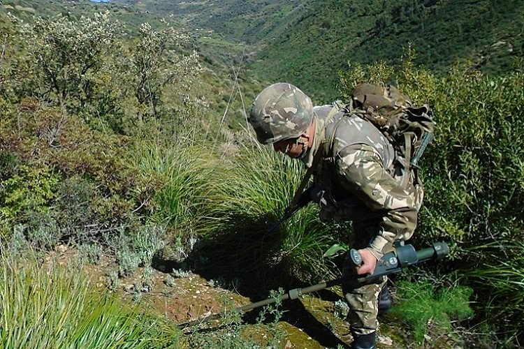 Un terroriste se rend aux autorités militaires de Jijel