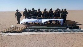 الجيش يكشف مخبأ للأسلحة والذخيرة بأدرار
