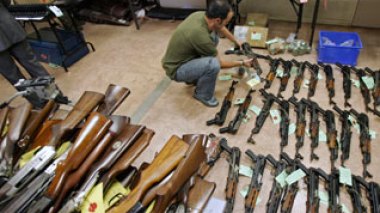 Algeria: two suspects sentenced to 10 years prison for arms dealing