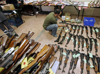 Algeria: two suspects sentenced to 10 years prison for arms dealing