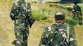 Army troops dismantled a powerful bomb east of Algiers