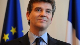 أرنو مونتبورغ يطالب بنسيان الماضي لتطوير العلاقات مع باريس