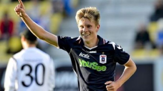 مهاجم إيسلندي يسجّل ثلاثية في ظرف لا يتعدّى 4 دقائق!