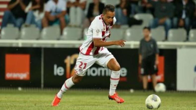 عراش يؤكّد أن فريق مرسيليا “مقبرة” للاعبي “الخضر”