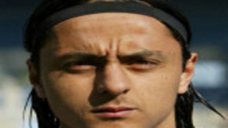 عراش‮ ‬يلتحق‮ ‬بمنيري‮ ‬و حراك‮ ‬في‮ ‬باستيا