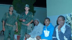 حالة استنفار بشواطئ تيموشنت بعد ضبط طرود مخدرات